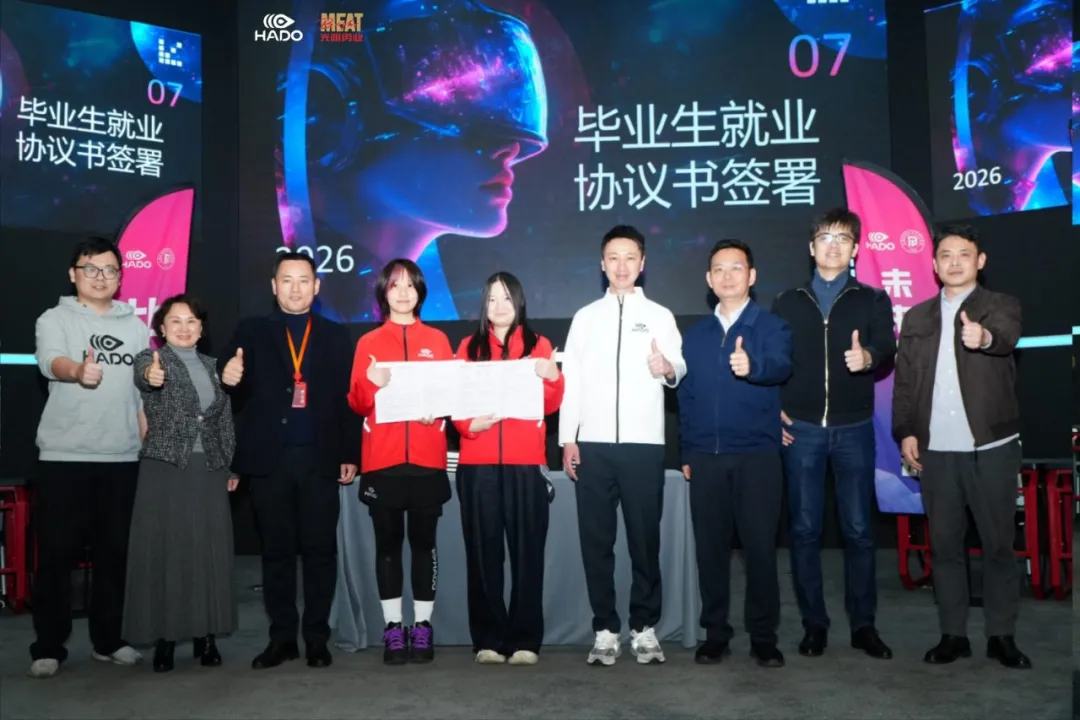 bb9bd98332e40f16fdaf91cbde3ea04e